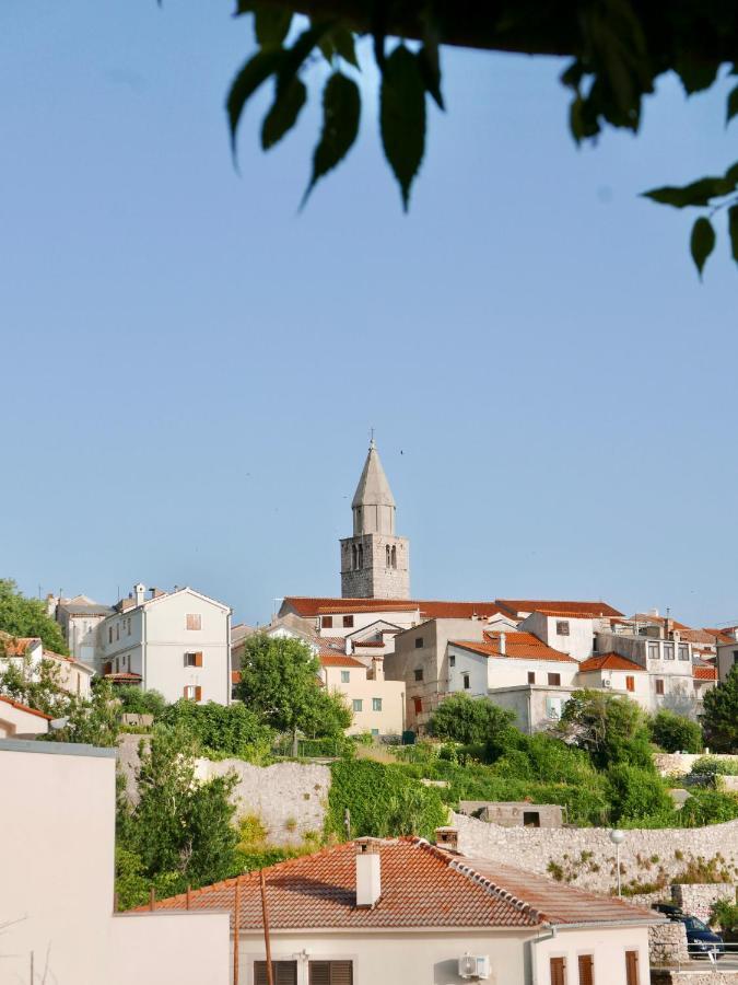 Potocina 21 Appartement Vrbnik Buitenkant foto