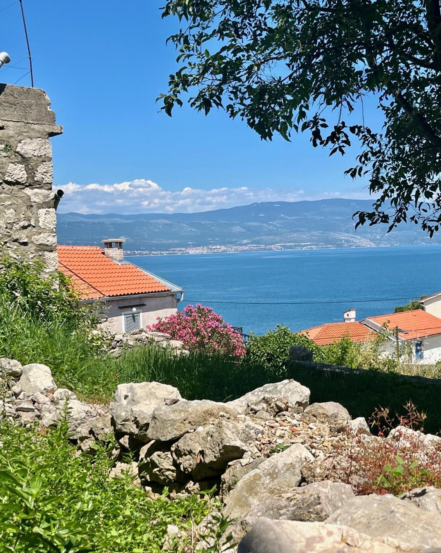Potocina 21 Appartement Vrbnik Buitenkant foto